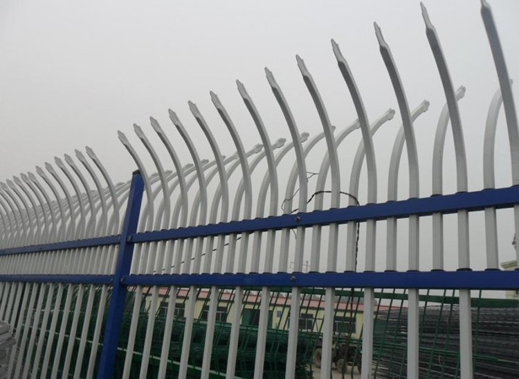 广西锌钢护栏网厂家